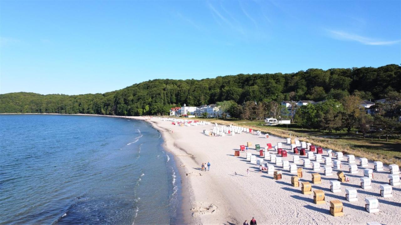Haus Strandburg - Hinter Duene Und Meer Binz Buitenkant foto
