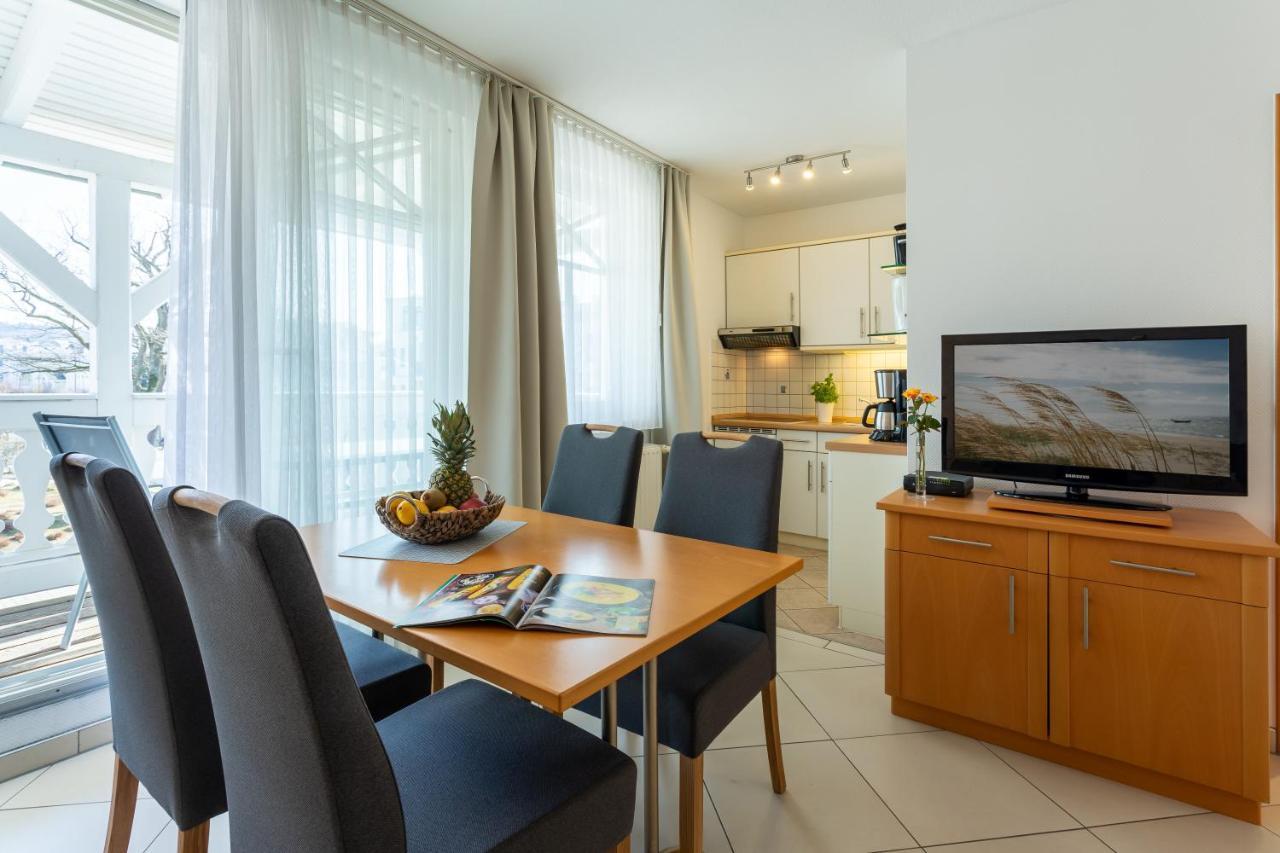 Haus Strandburg - Hinter Duene Und Meer Binz Buitenkant foto