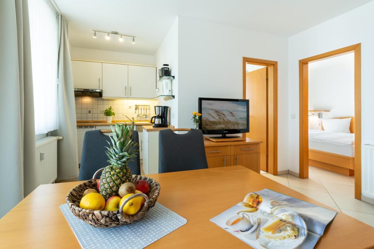 Haus Strandburg - Hinter Duene Und Meer Binz Buitenkant foto