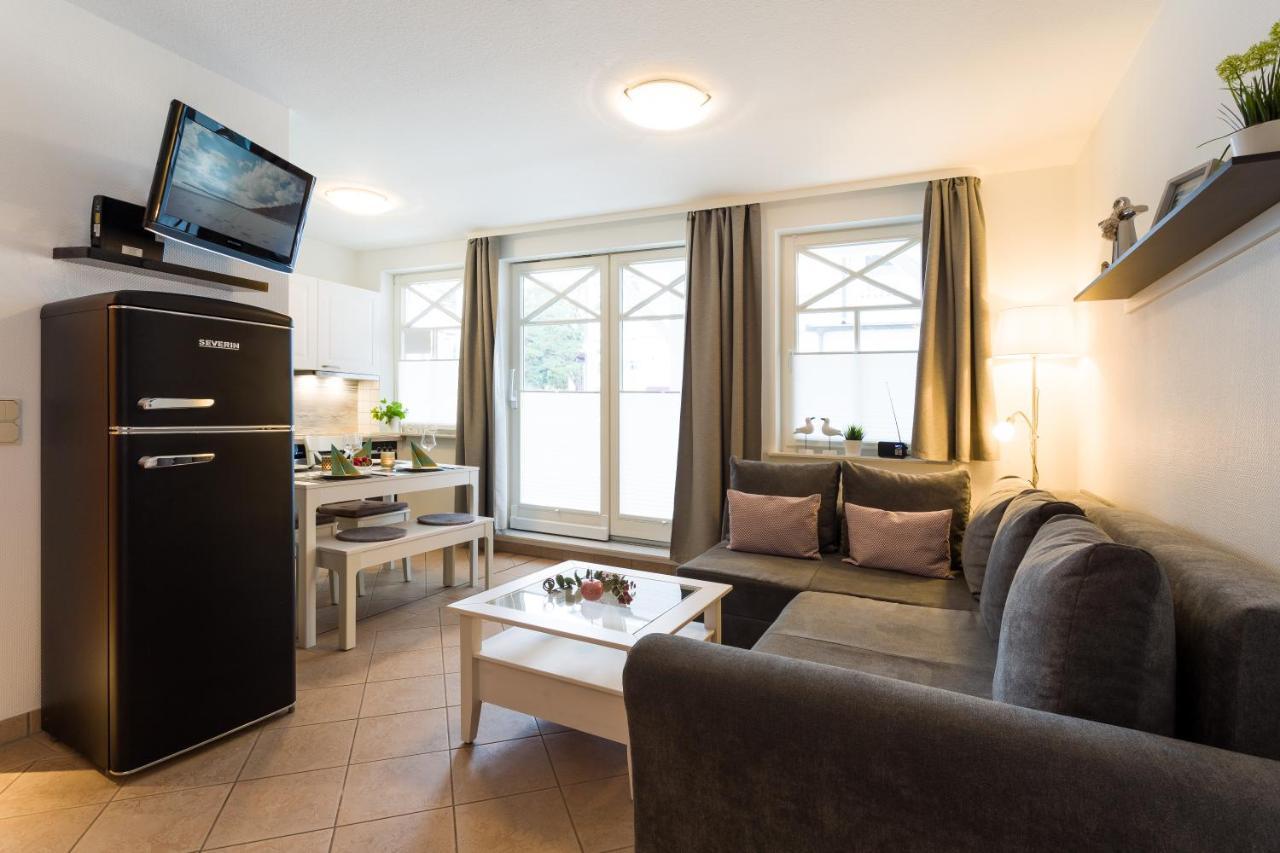 Haus Strandburg - Hinter Duene Und Meer Binz Buitenkant foto