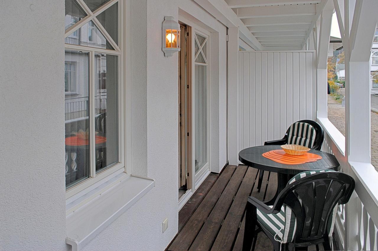 Haus Strandburg - Hinter Duene Und Meer Binz Buitenkant foto